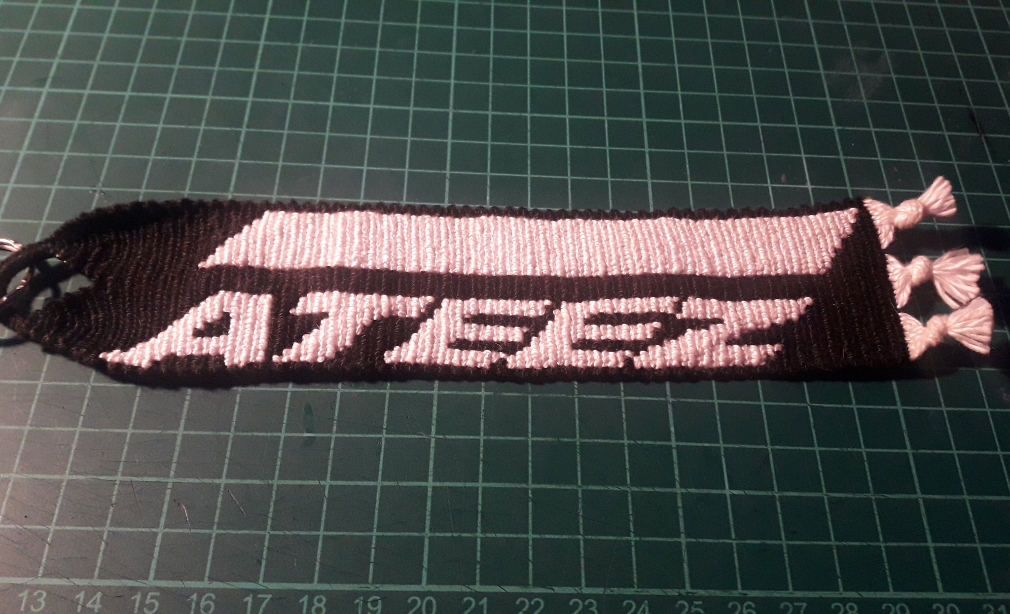 Alpha pattern #37919 | BraceletBook