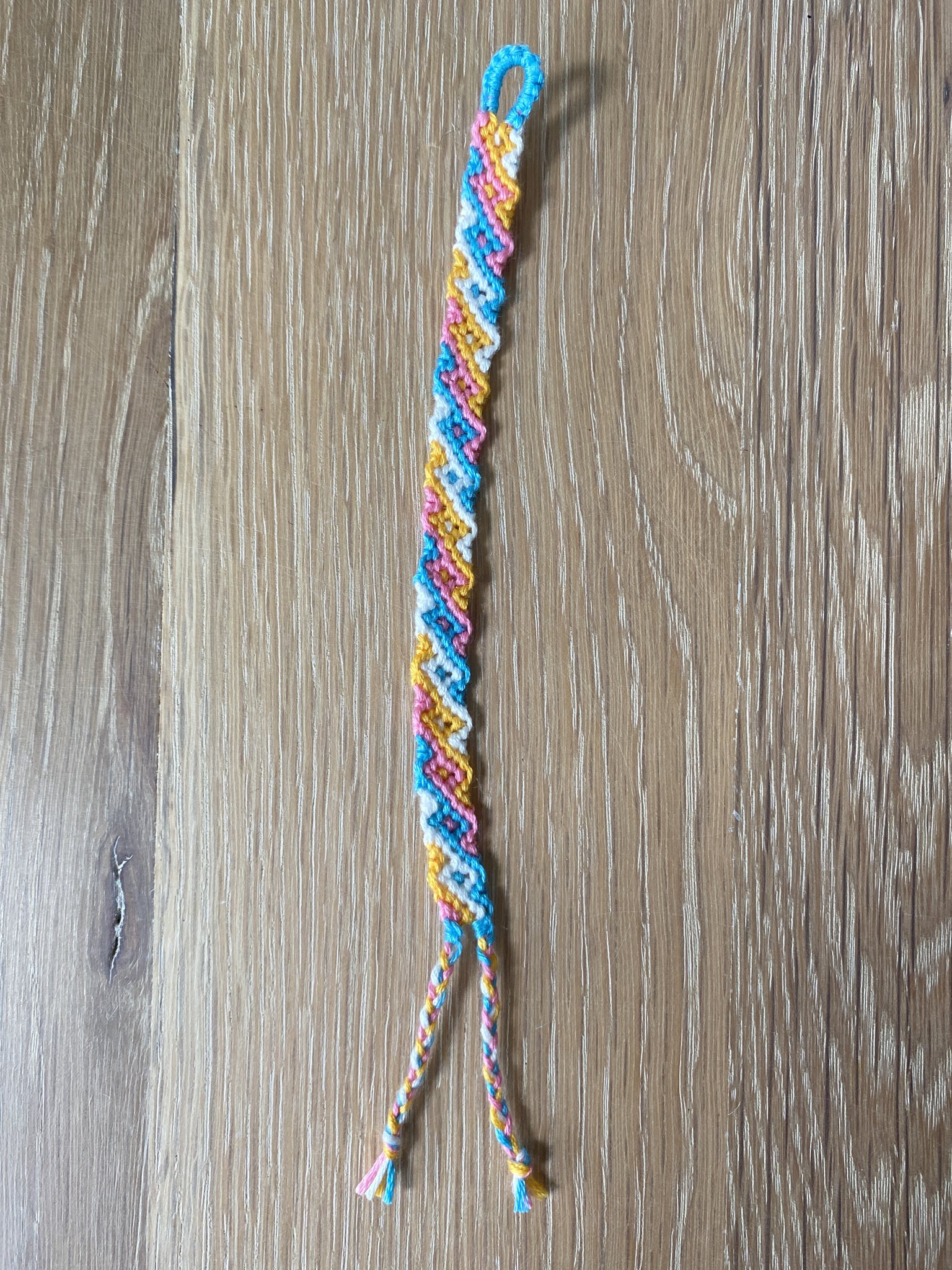 String bracelet designs
