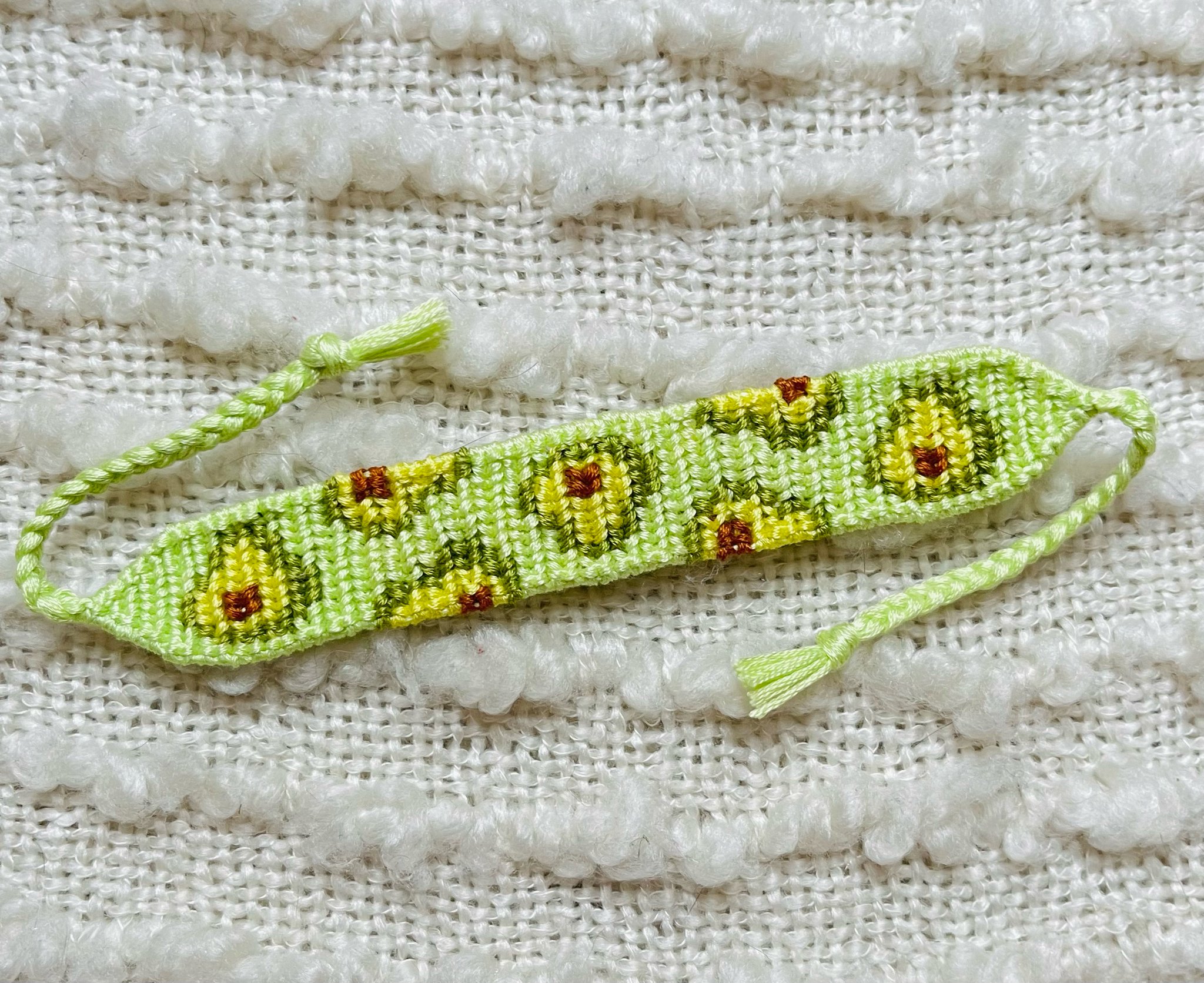 Handmade friendship bracelet-avocado by So Daisy. | eBay