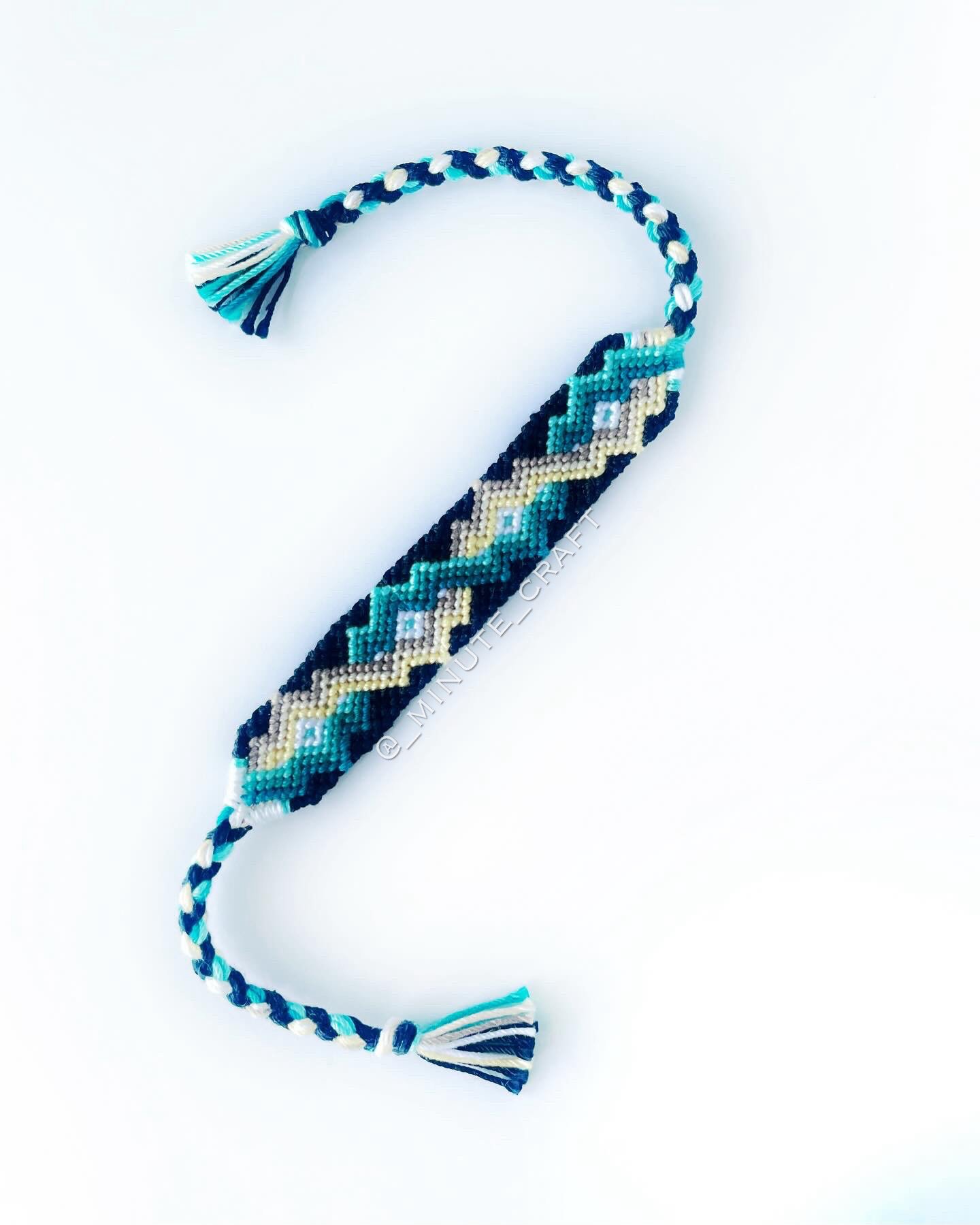 normal-pattern-167142-braceletbook