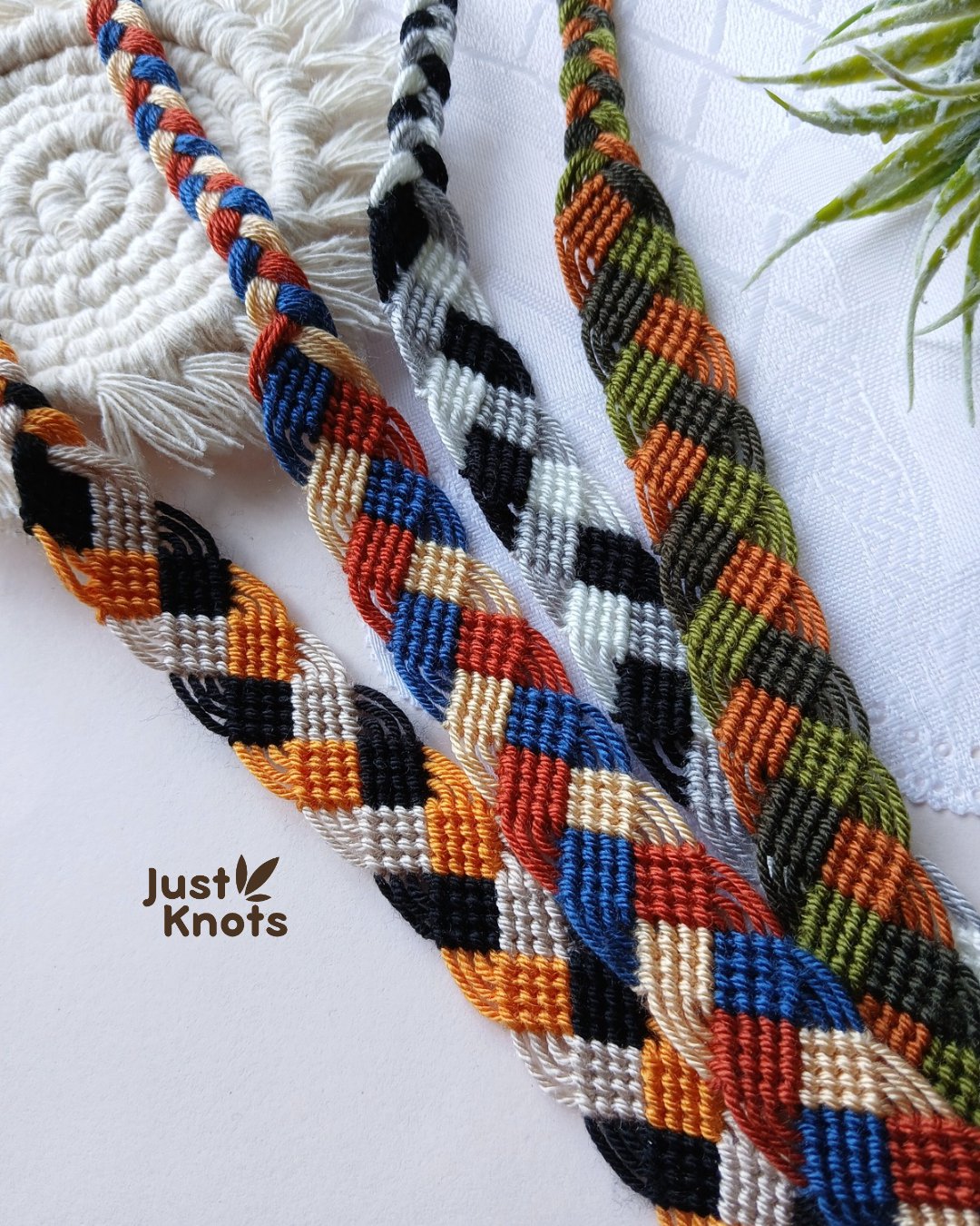 Normal pattern #14689 | BraceletBook