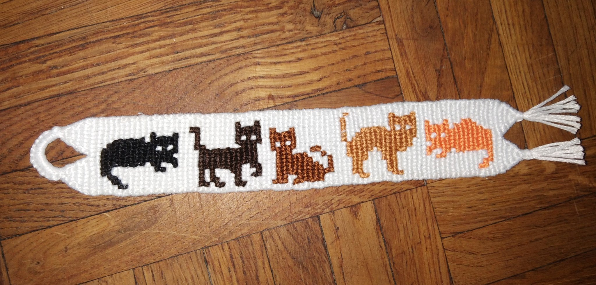 Alpha pattern #23234 | BraceletBook