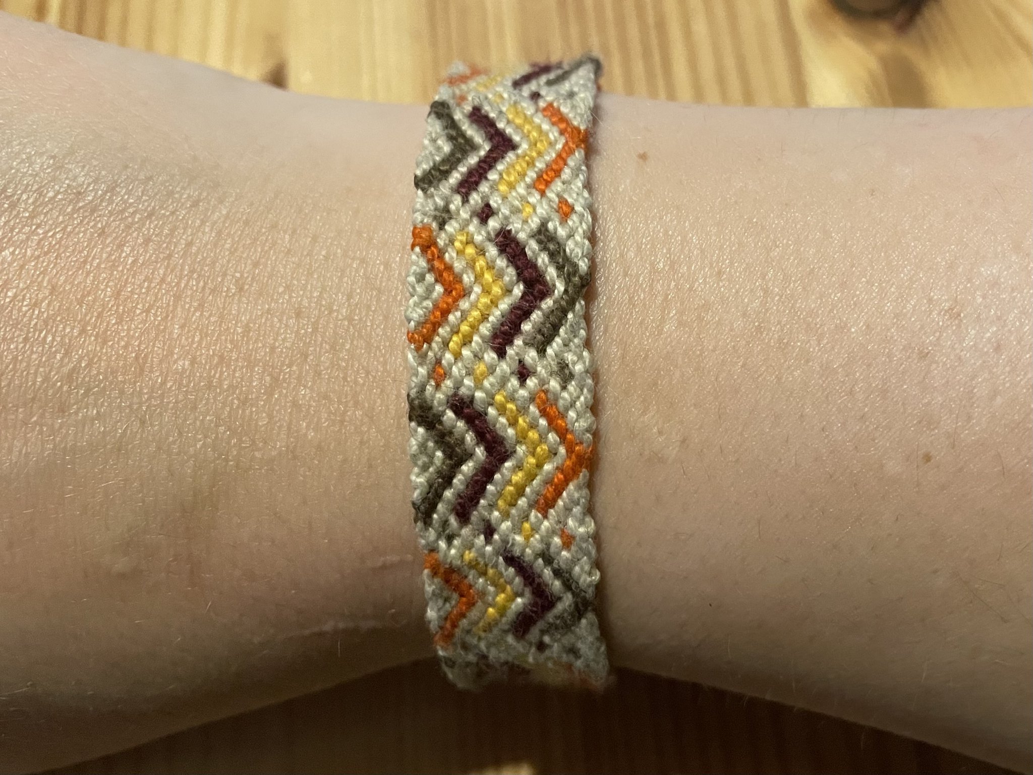 Normal pattern #27341 | BraceletBook