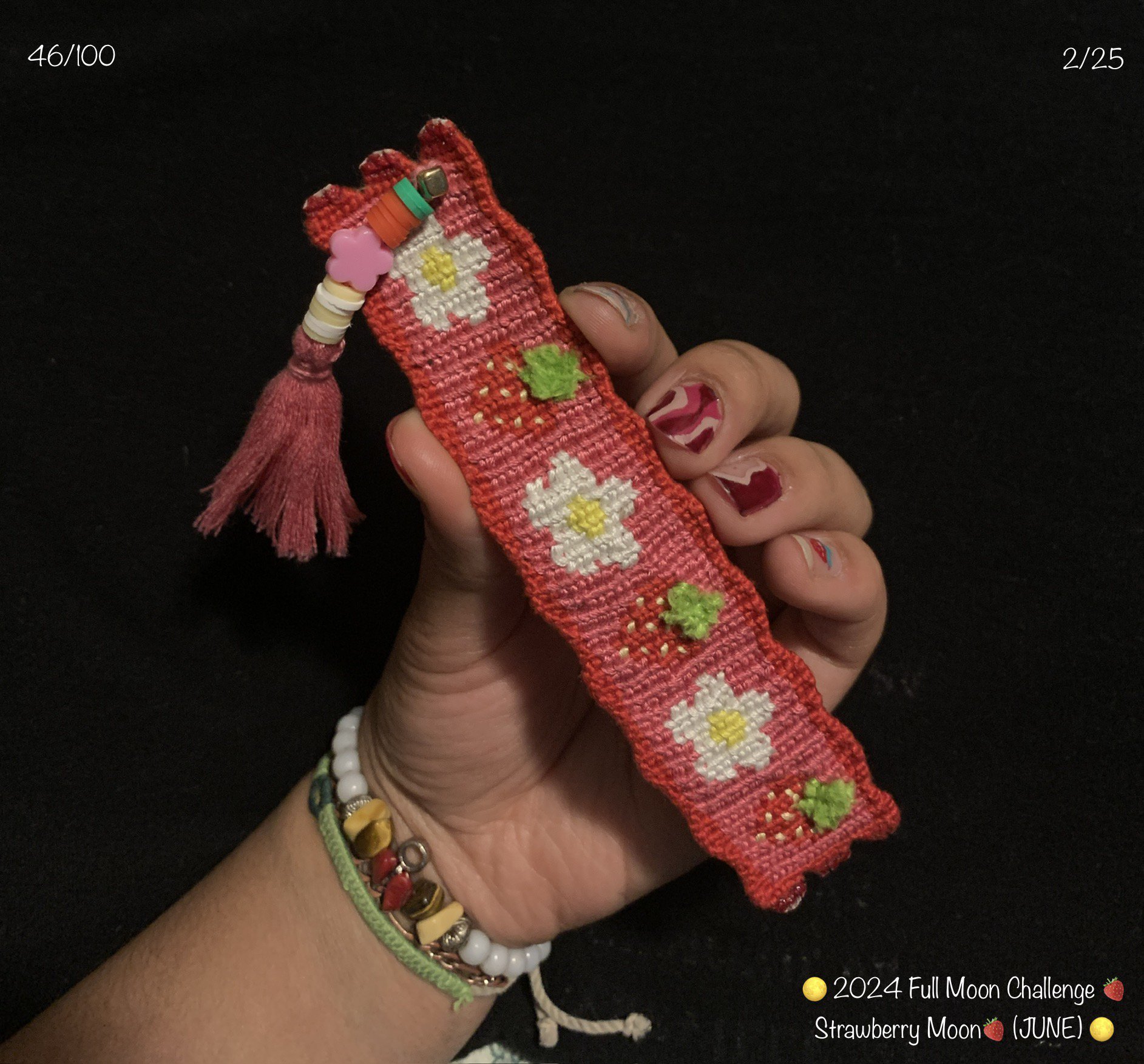 えびページ Alpha pattern #143357 | BraceletBook