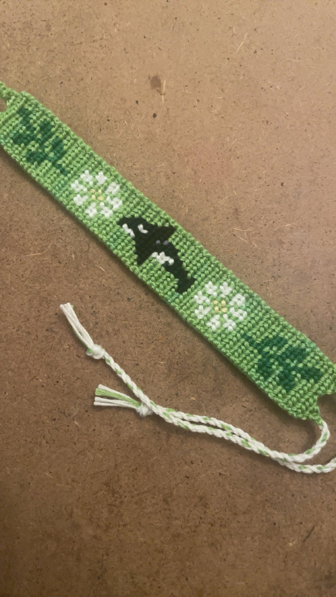 Normal pattern #16602 | BraceletBook