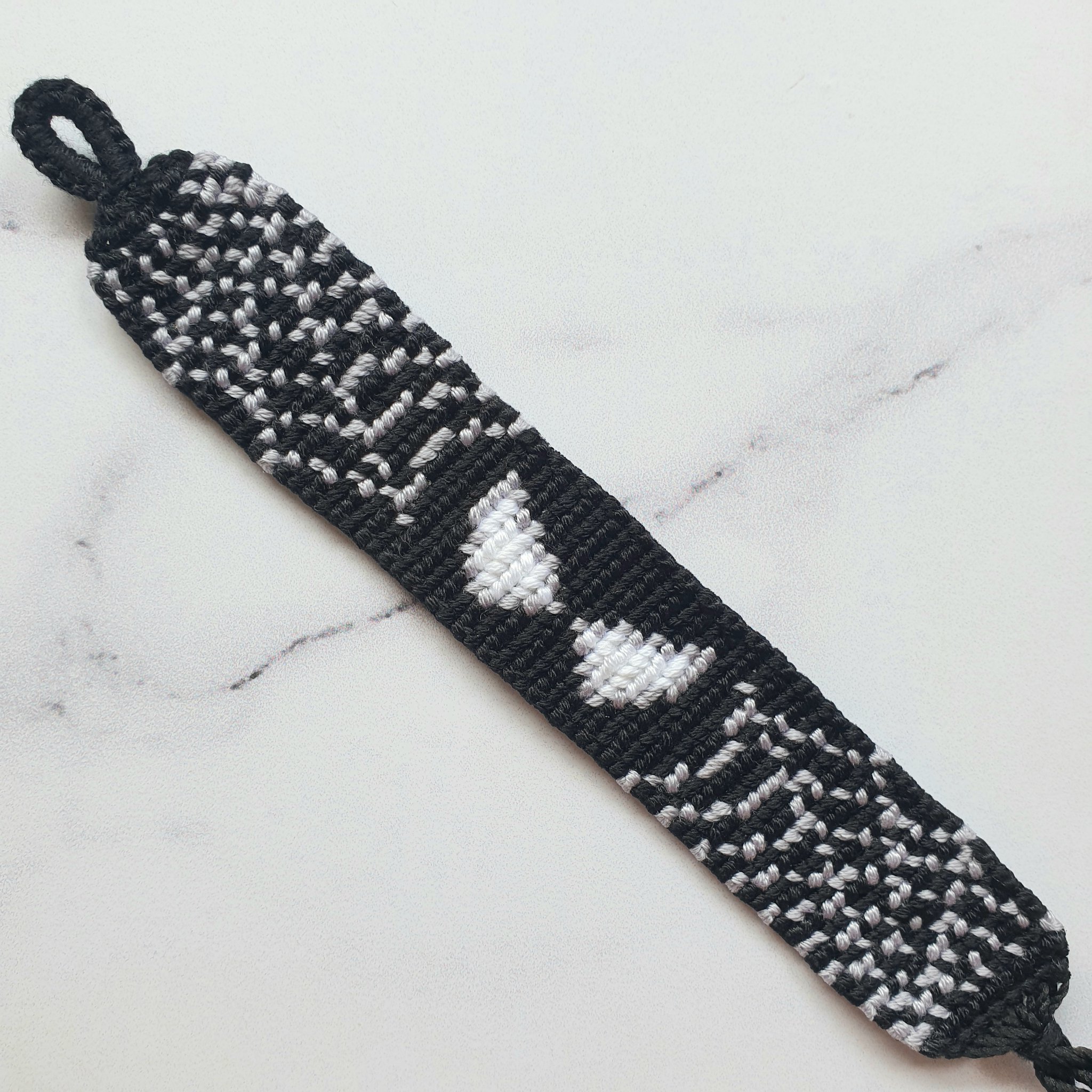 Alpha pattern #167849 | BraceletBook