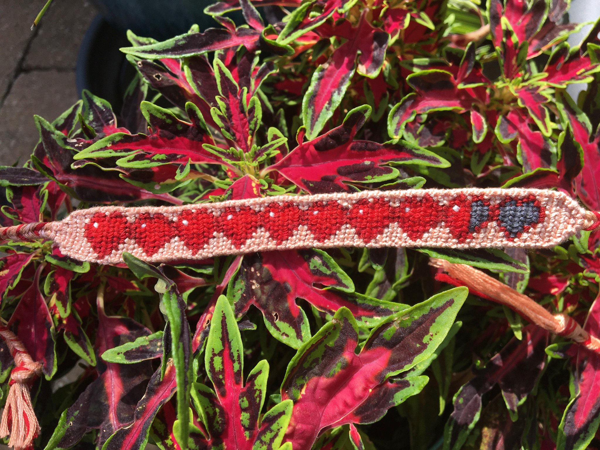 alpha-pattern-140400-braceletbook