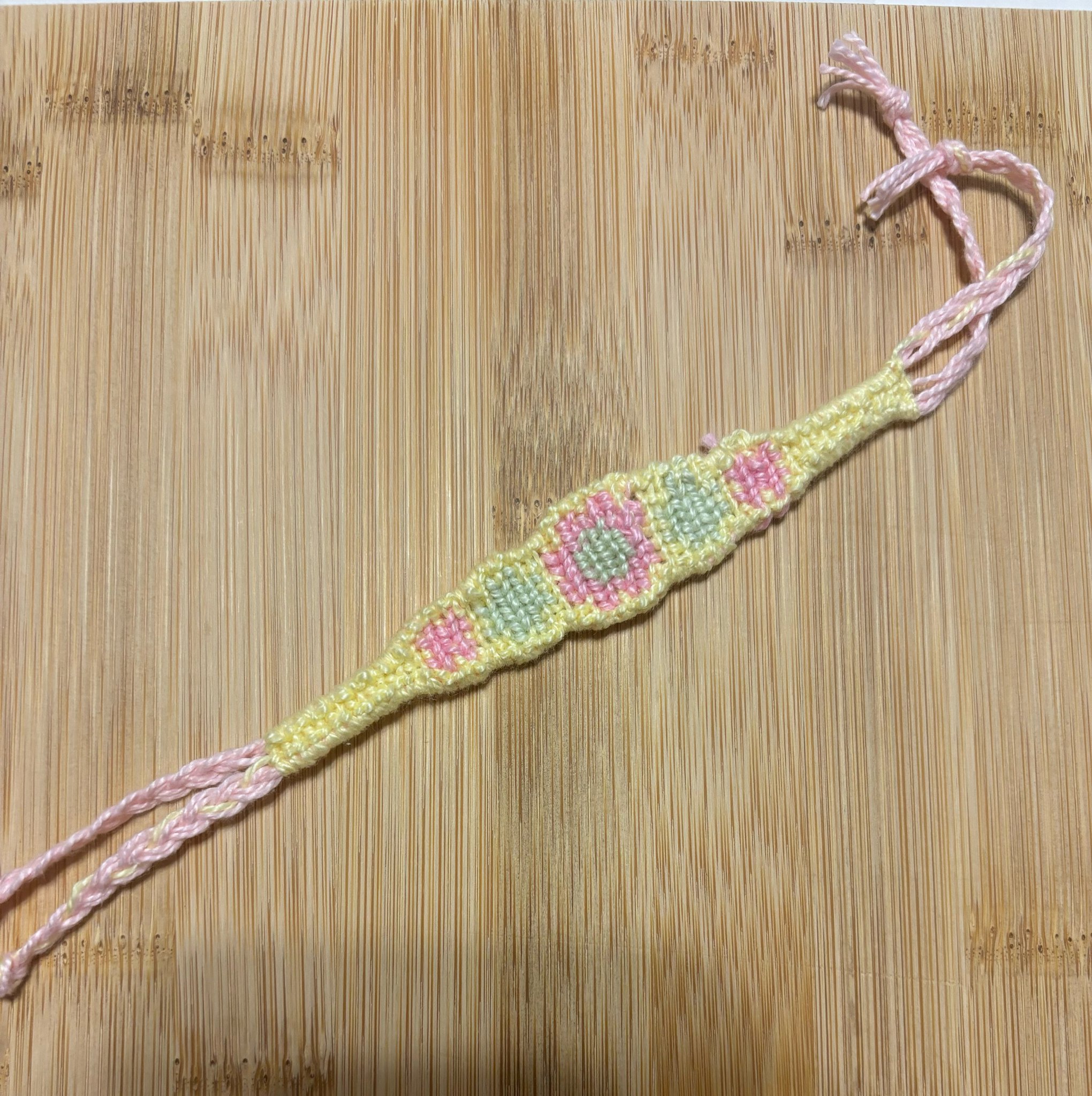 Alpha pattern #126896 | BraceletBook