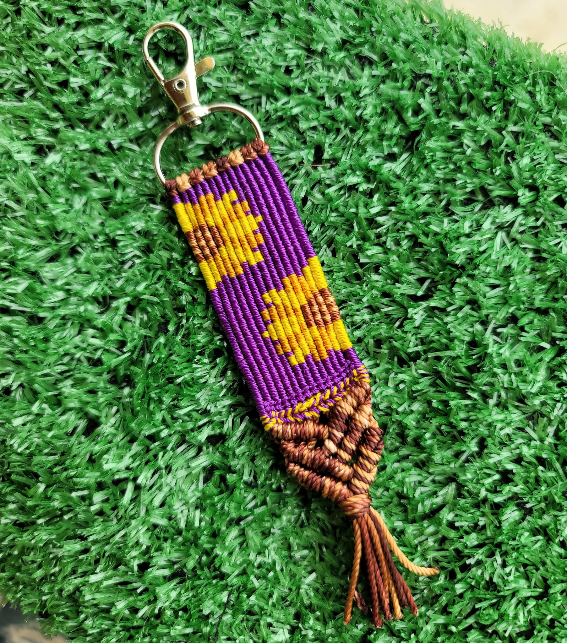 Alpha pattern 151004 braceletbook