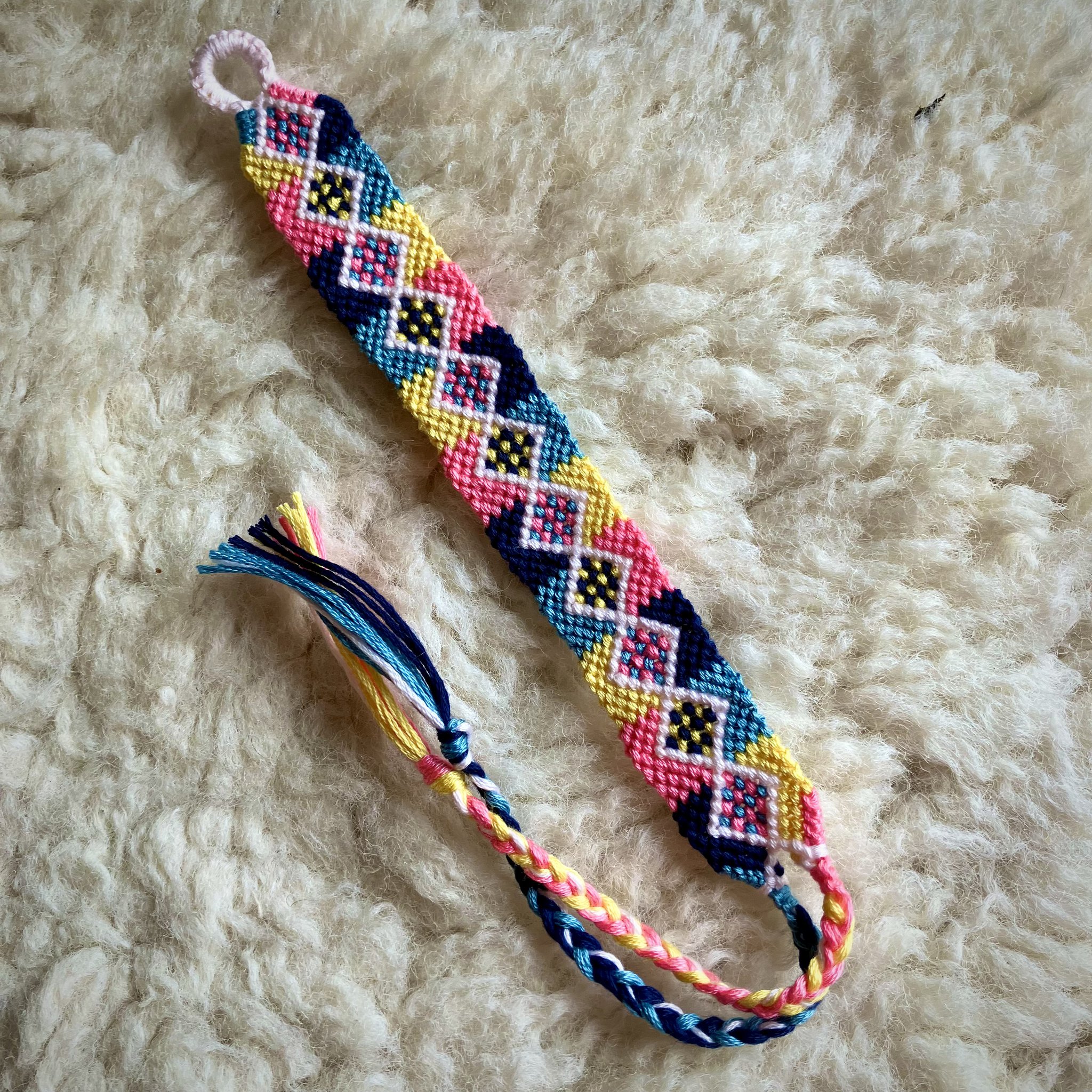 Normal pattern #163552 | BraceletBook
