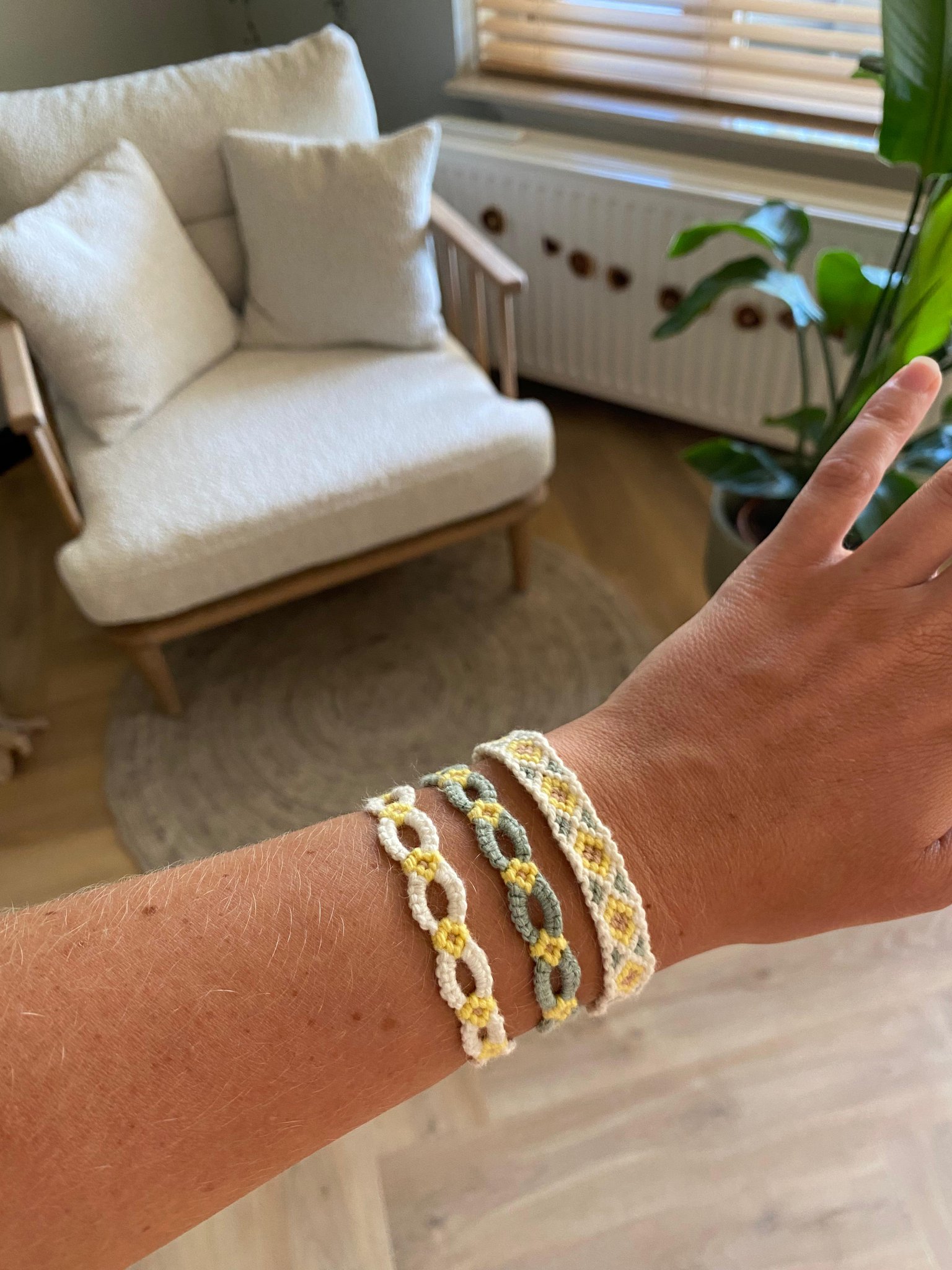 kntsページ Normal pattern #136593 | BraceletBook