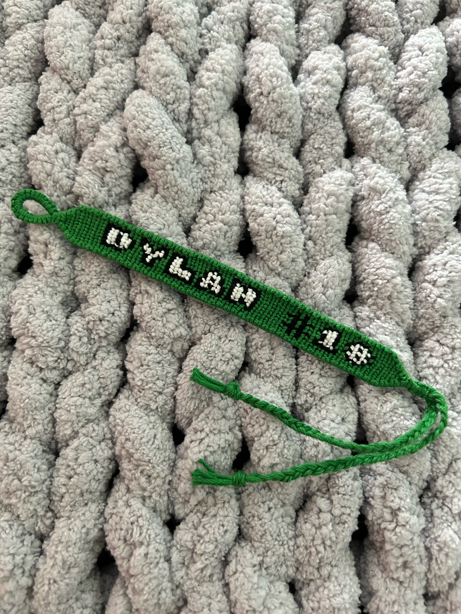 Alpha pattern #169279 | BraceletBook
