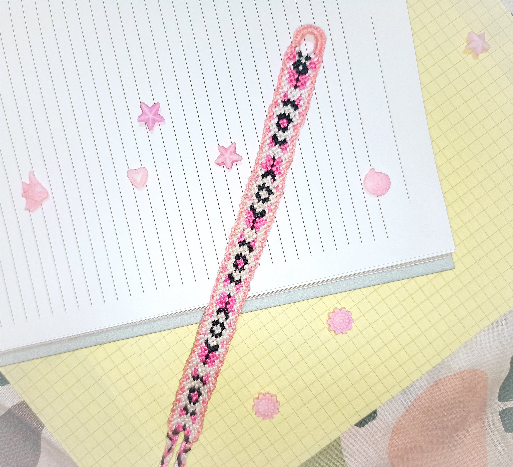Normal pattern #156607 | BraceletBook