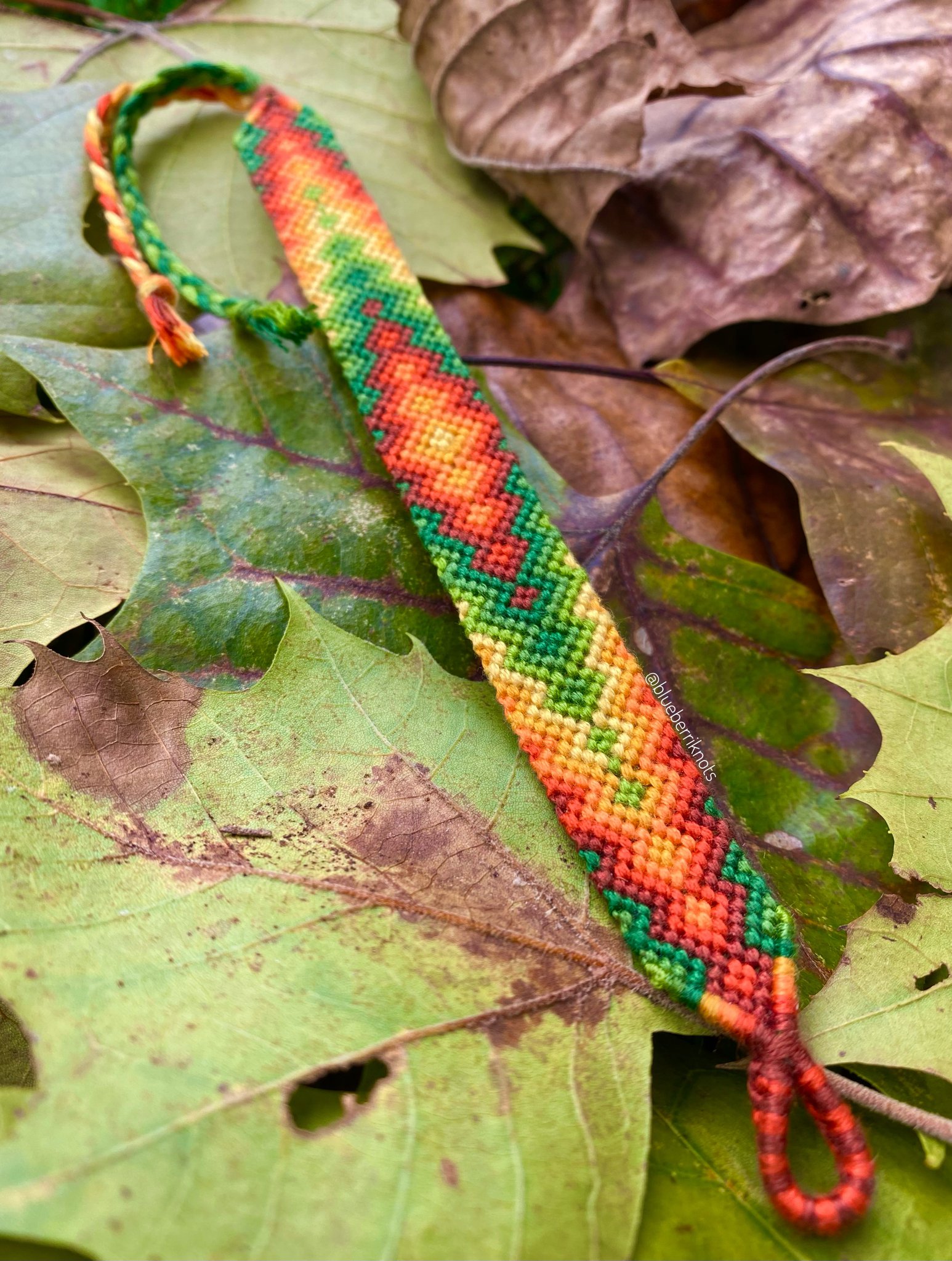 Normal pattern #41113 | BraceletBook Normal pattern #41113 | BraceletBook