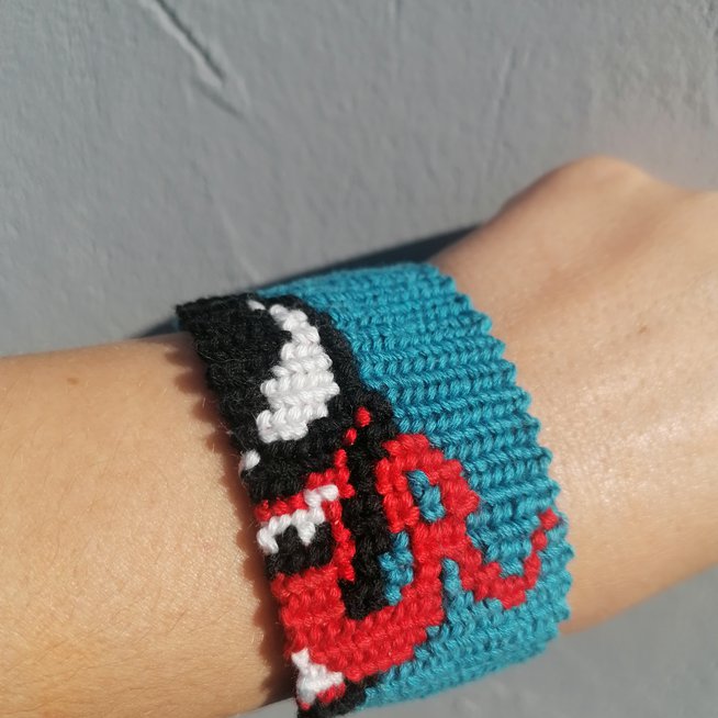 alpha-pattern-167998-braceletbook