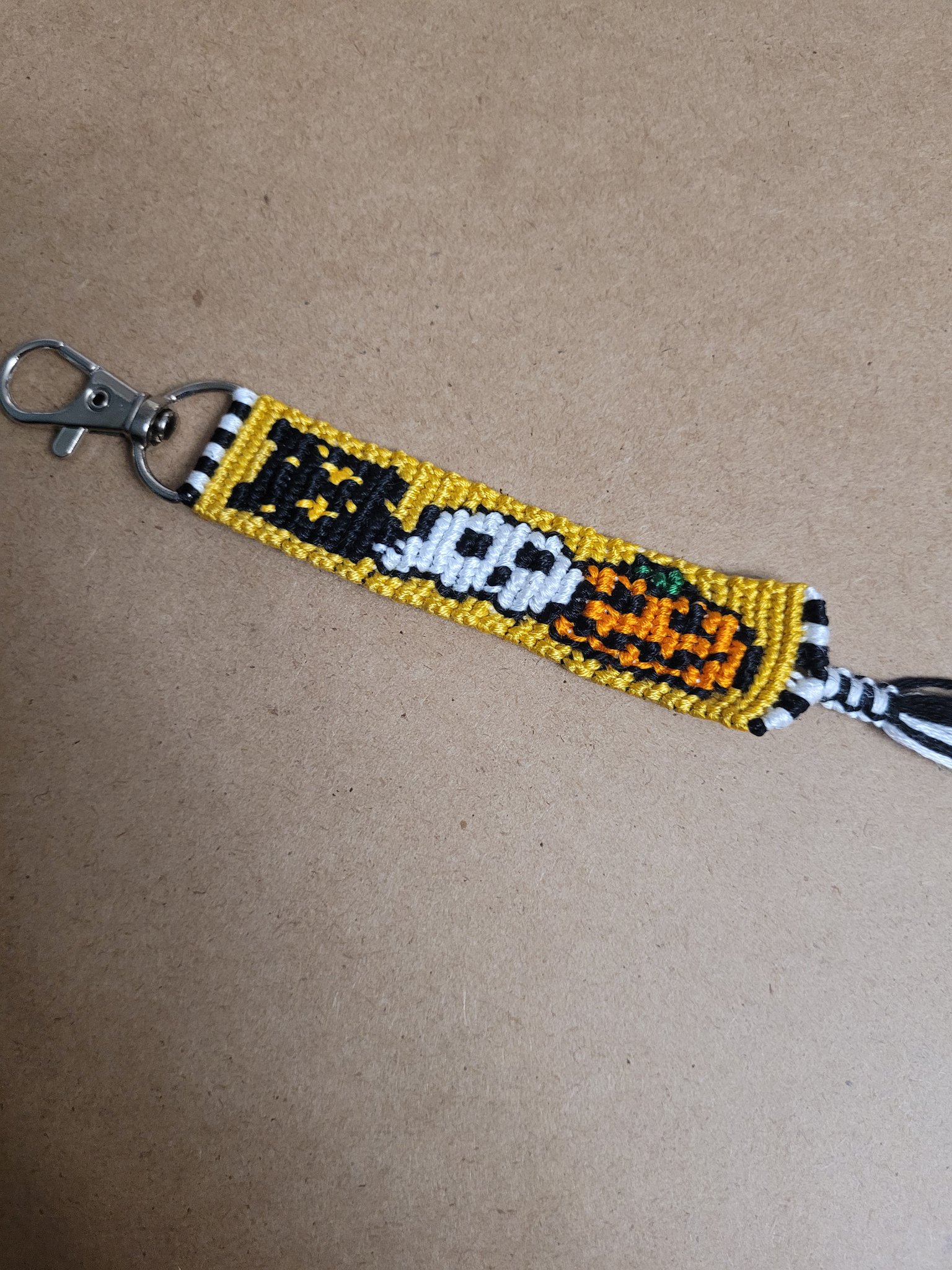 Alpha pattern #135440 | BraceletBook