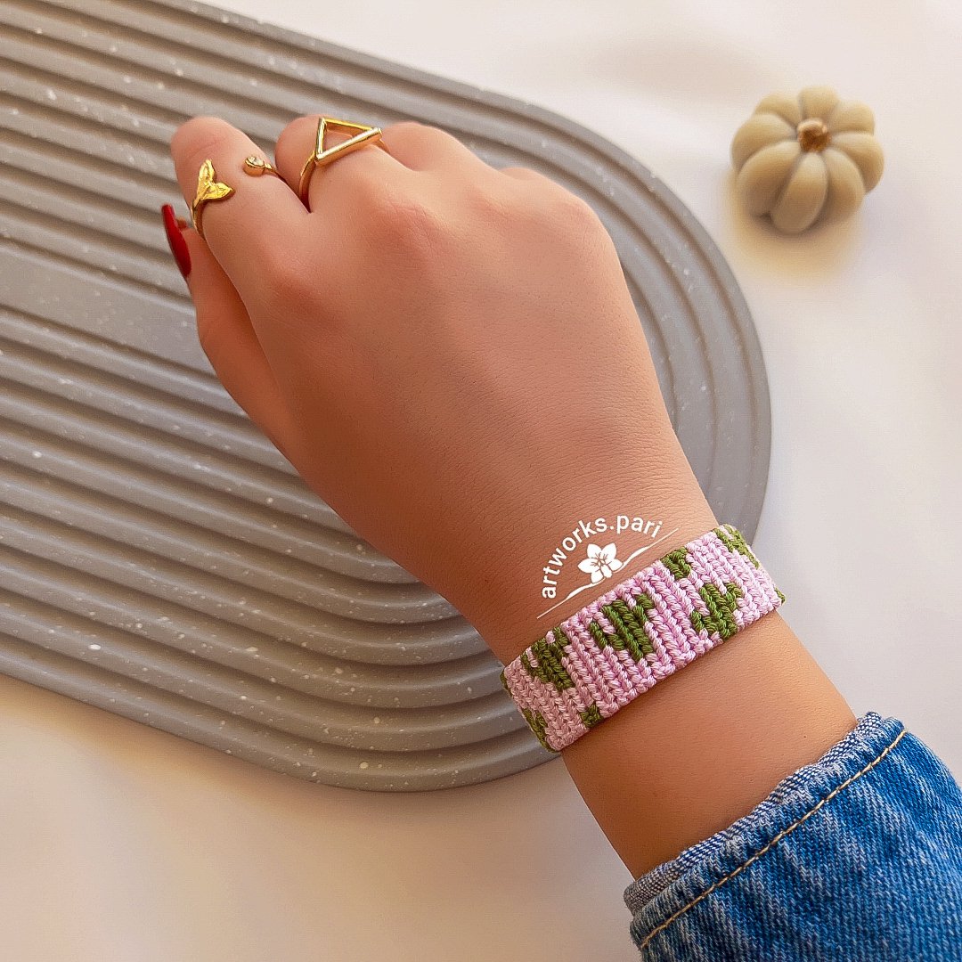 Alpha pattern #21041 | BraceletBook