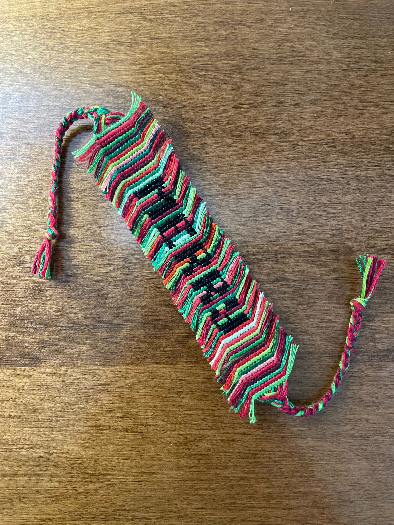 Alpha pattern #23370 | BraceletBook