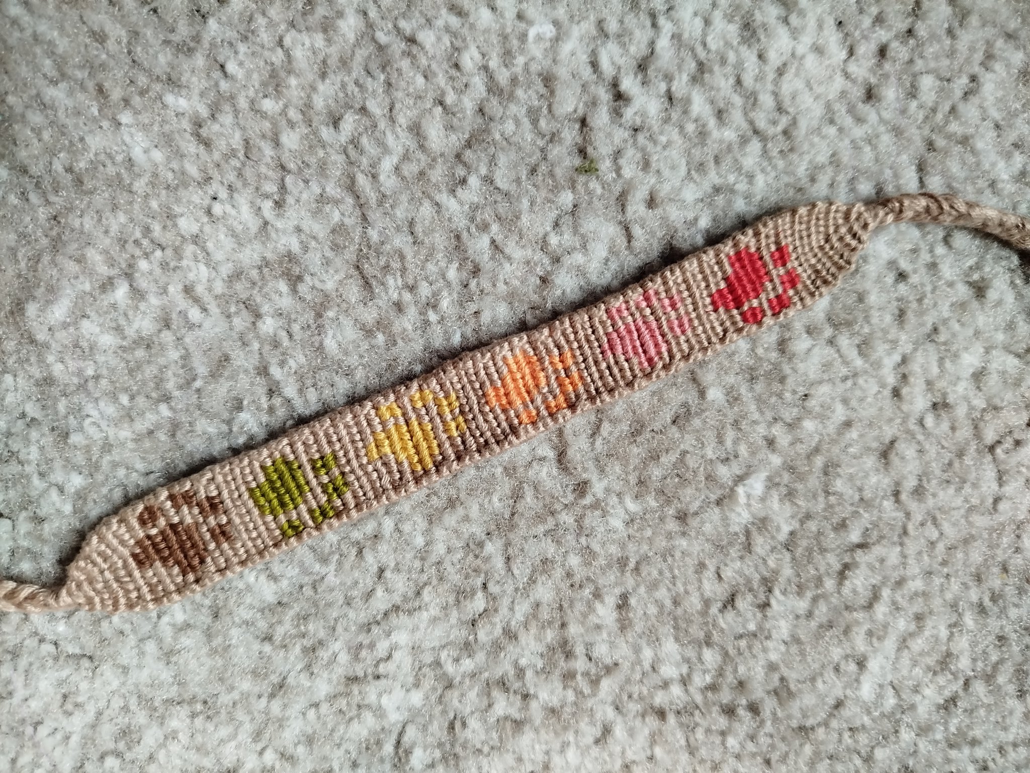 いちごページ Alpha pattern #116226 | BraceletBook