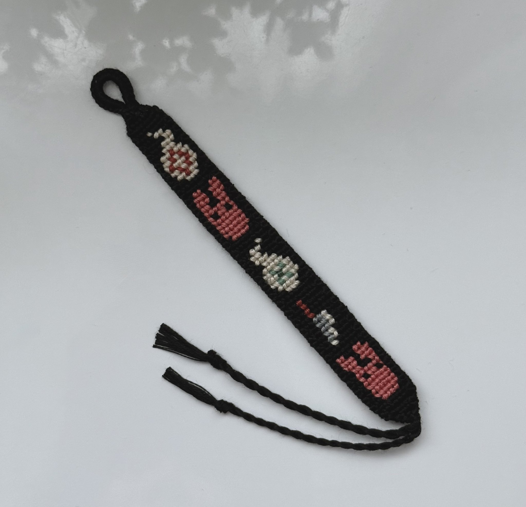 Alpha pattern #55494 | BraceletBook