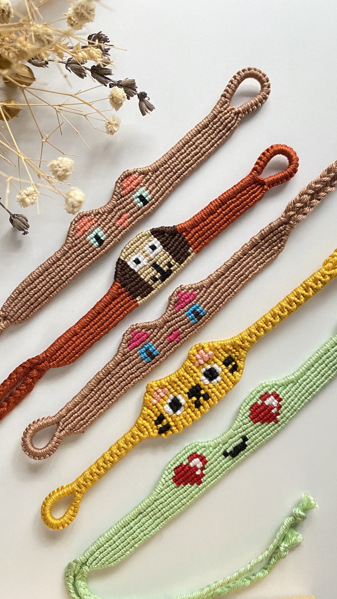 Alpha pattern #89842 | BraceletBook