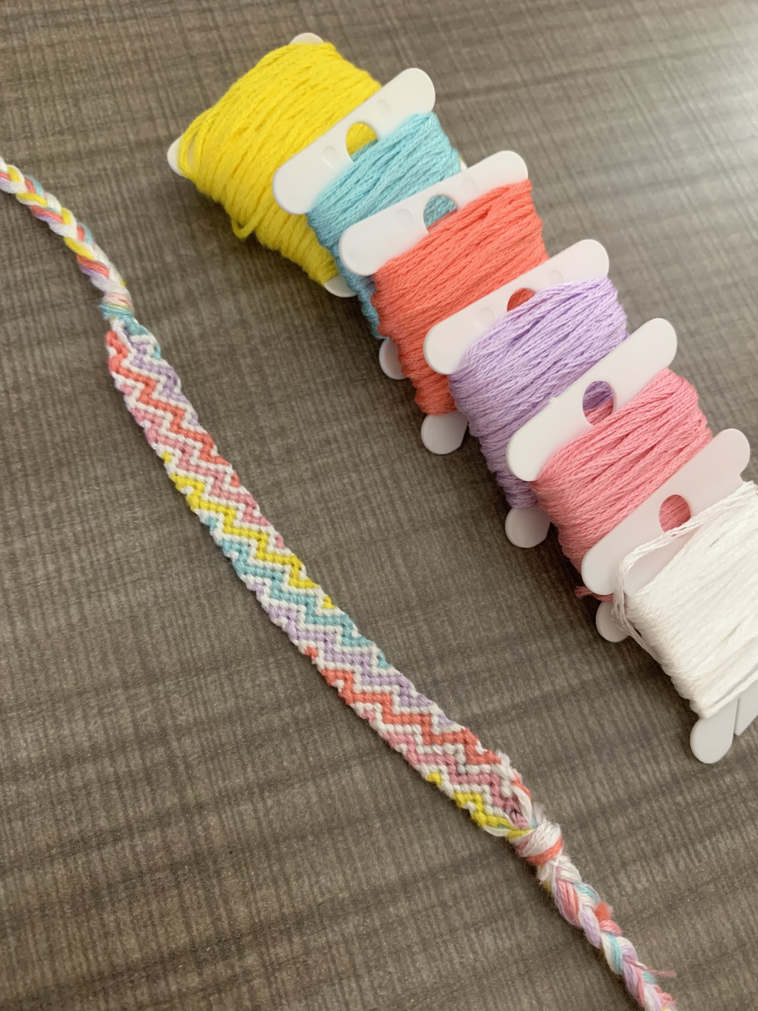 Normal pattern #16603 | BraceletBook