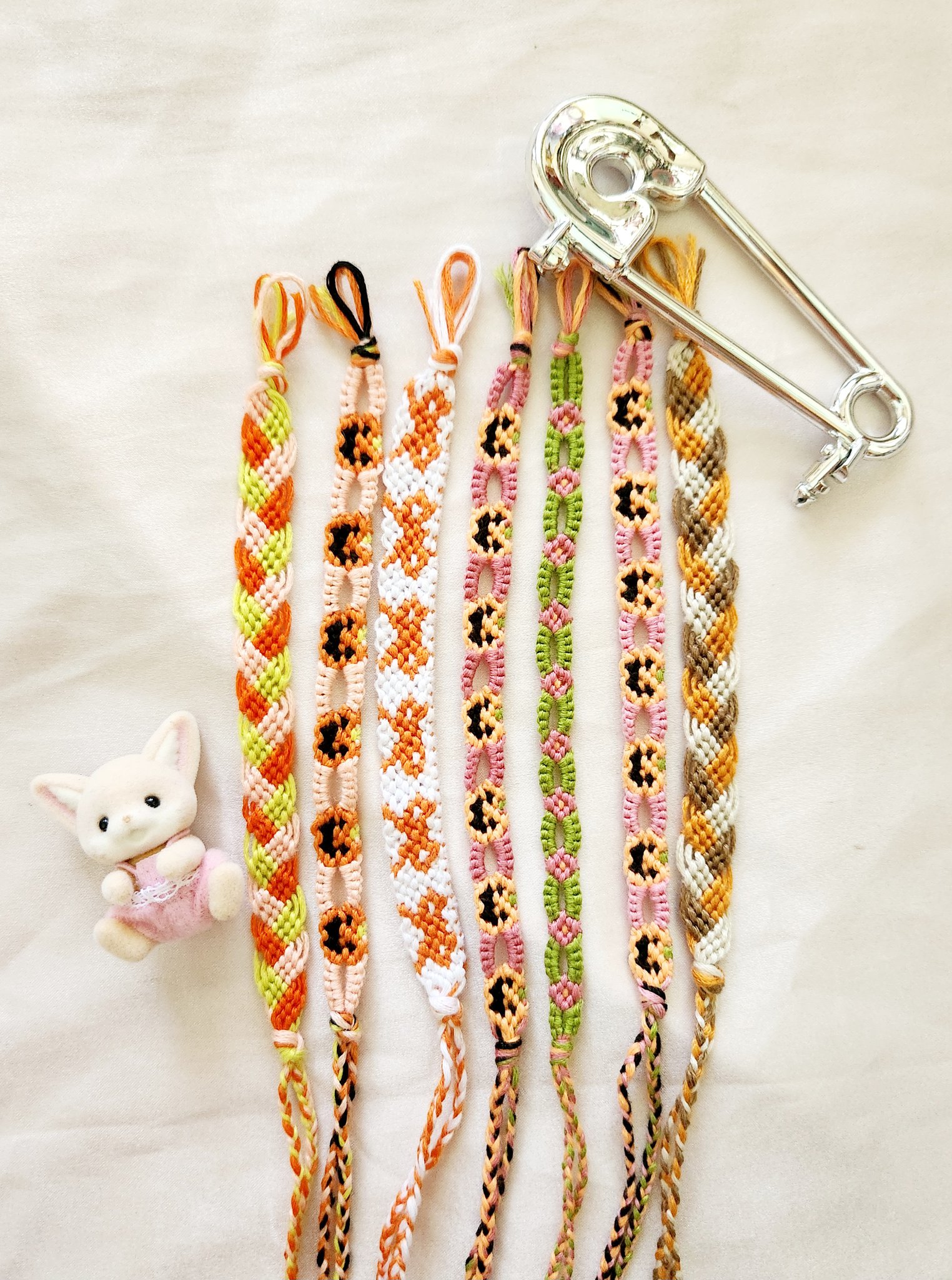 Normal pattern #156926 | BraceletBook