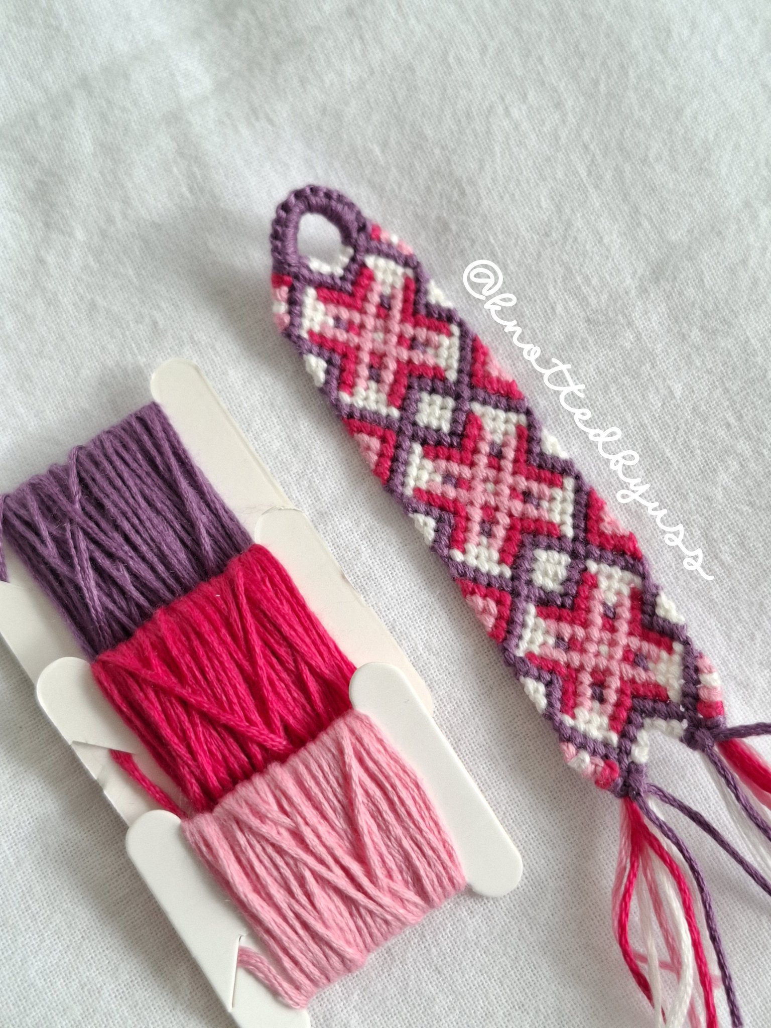 ネットオフ 送料得店  Normal BraceletBook | #32406 pattern ウィッグ・エクステ