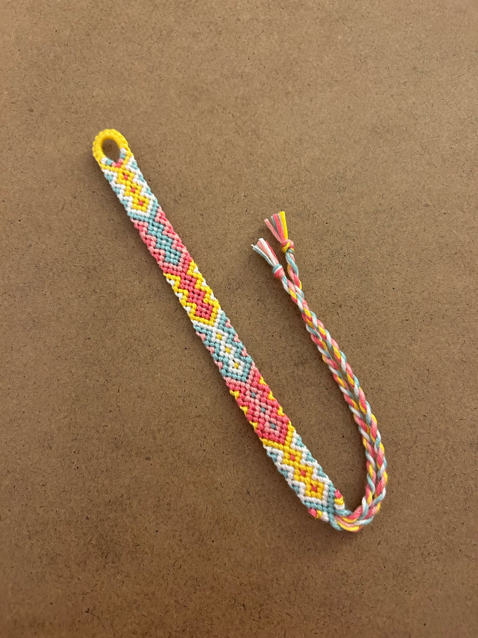 Normal pattern #17657 | BraceletBook