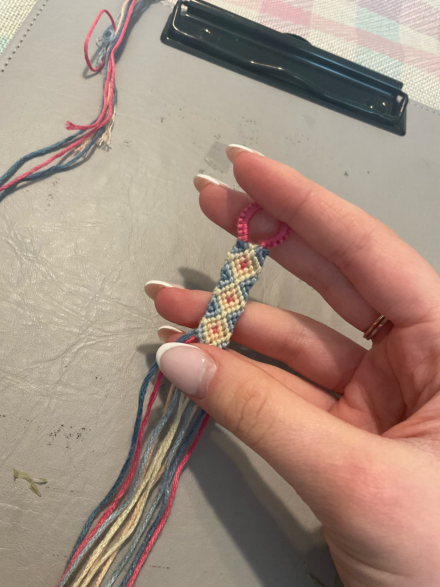 Normal pattern #25713 | BraceletBook