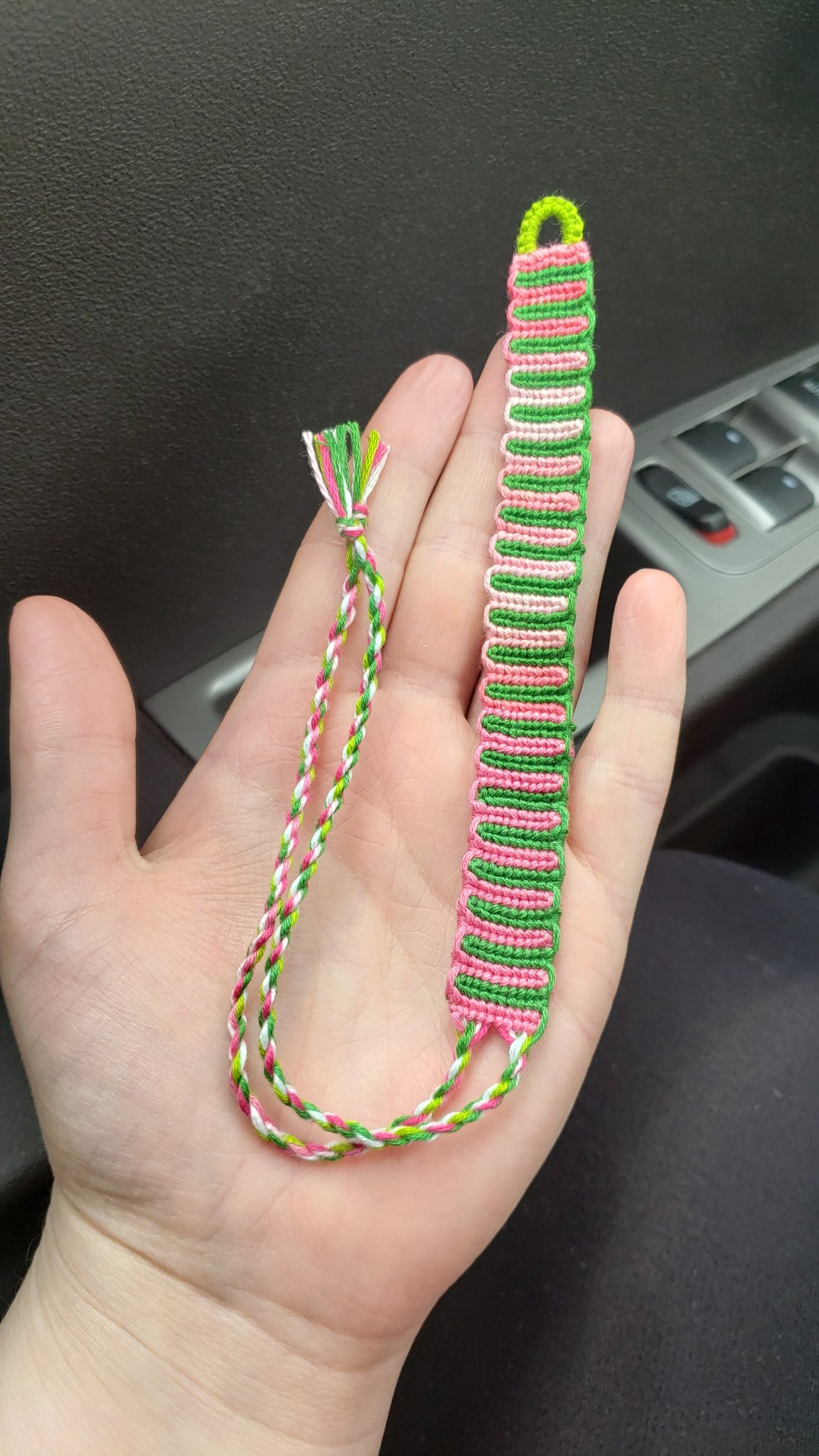 【国際ブランド】 Alpha pattern #15234 | BraceletBook スマホアクセサリー