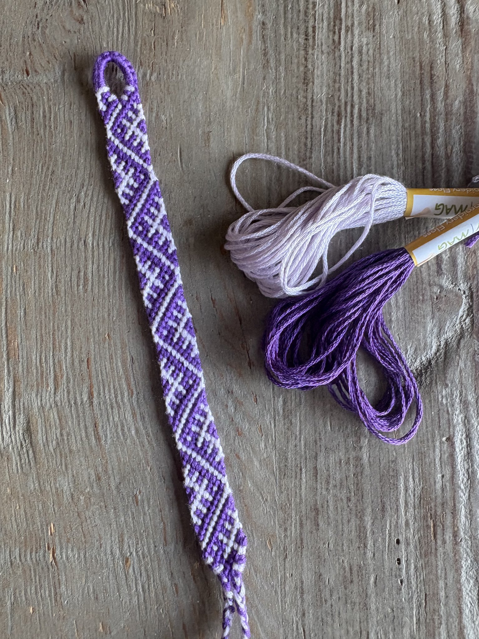 Normal pattern #33832 | BraceletBook