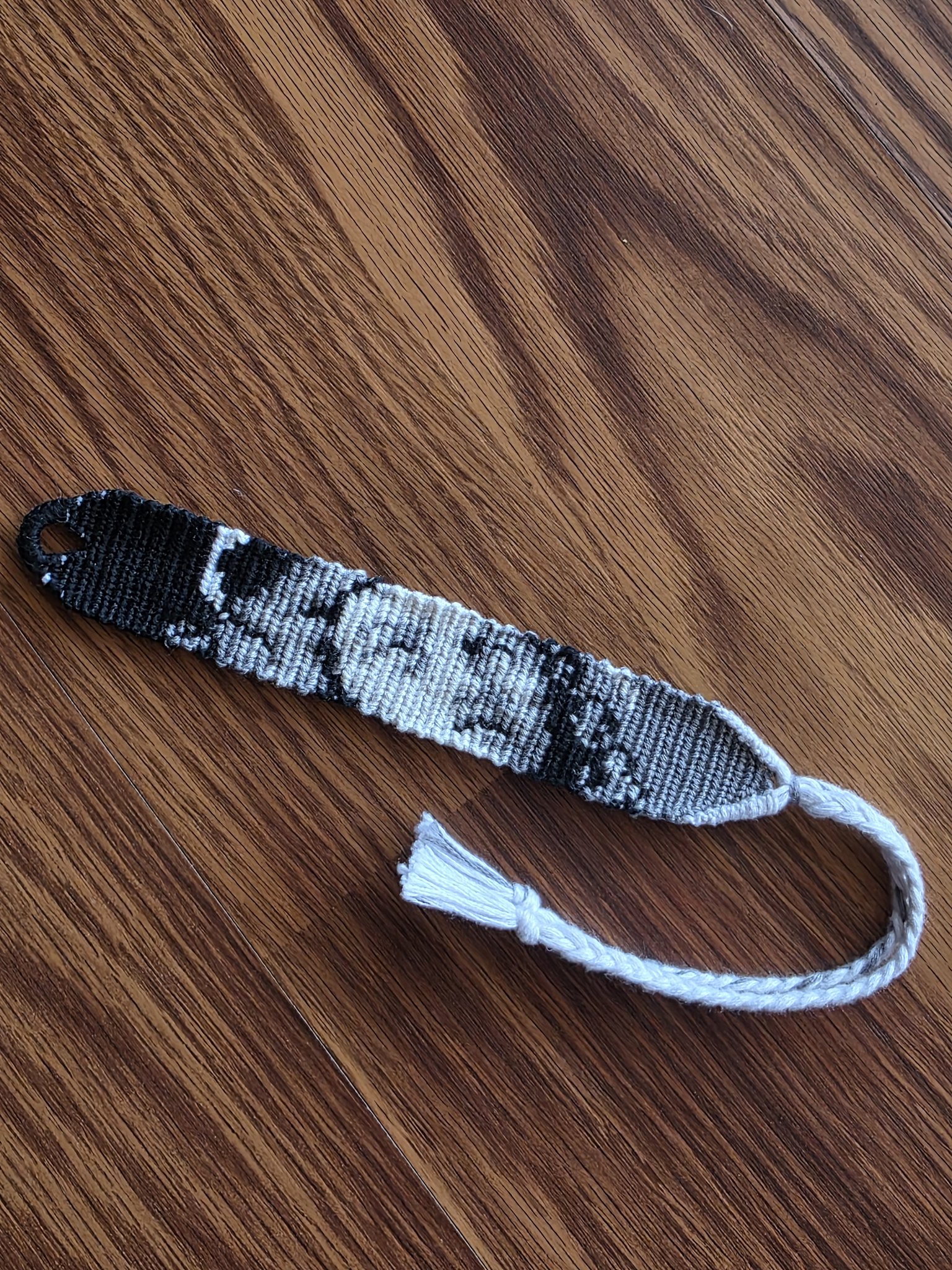 ライアページ Alpha pattern #122846 | BraceletBook