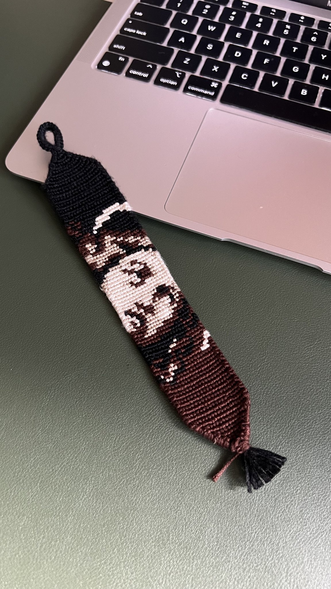 ライアページ Alpha pattern #122846 | BraceletBook