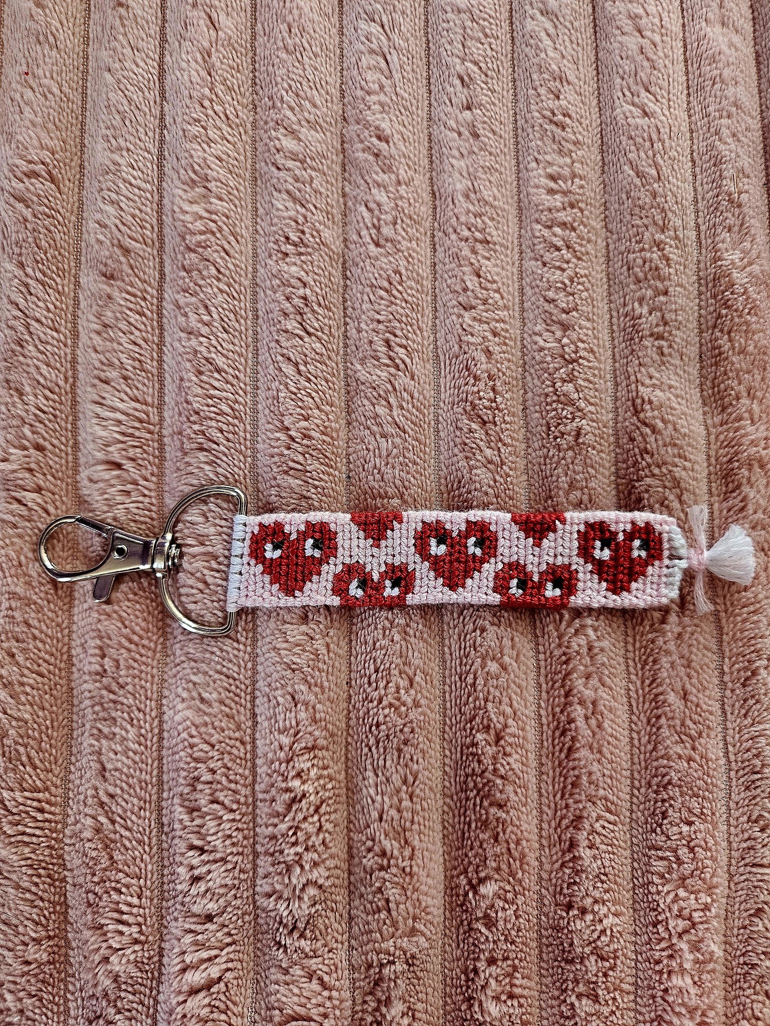 Alpha pattern #73842 | BraceletBook