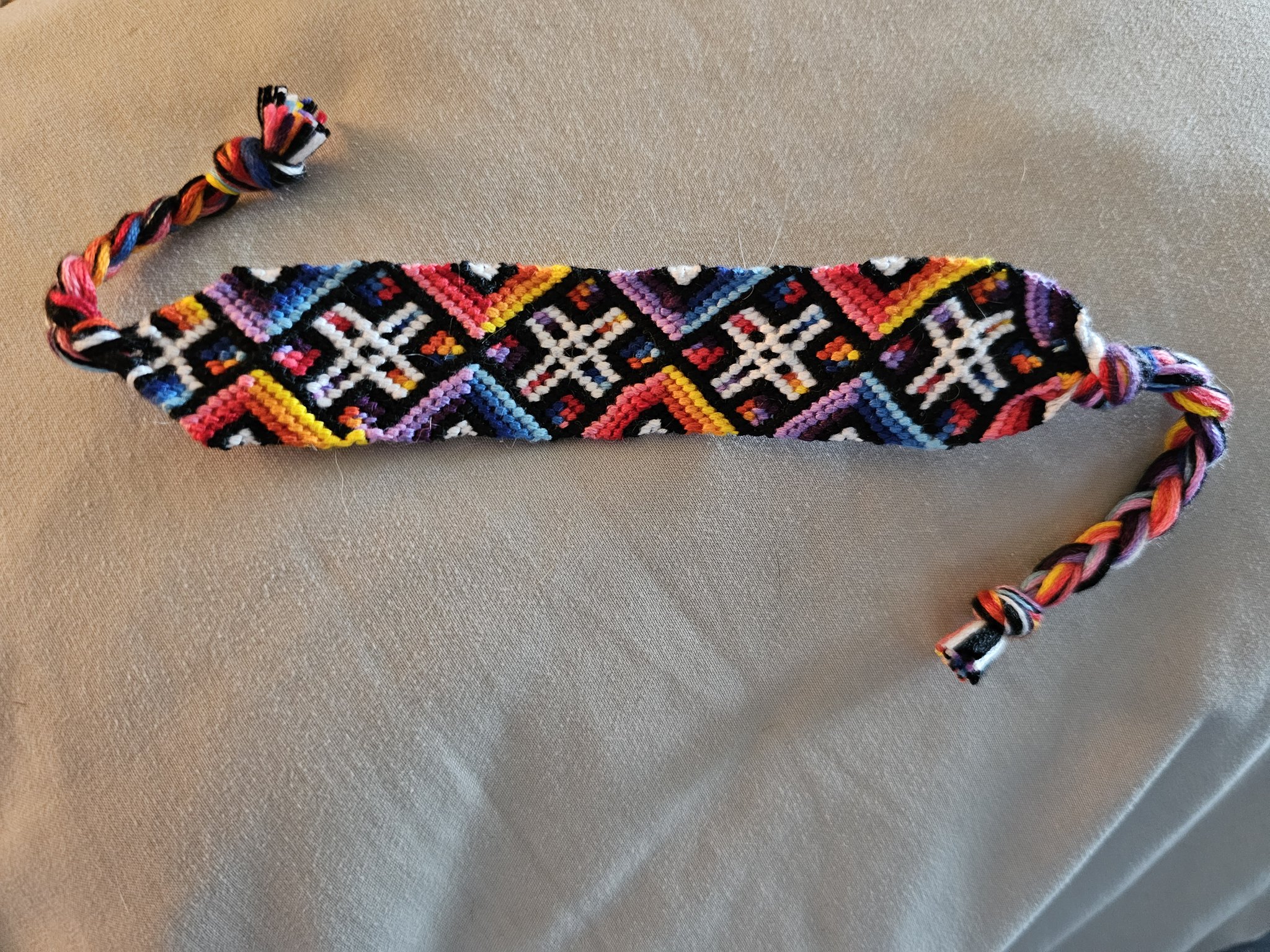 Normal pattern #145732 | BraceletBook