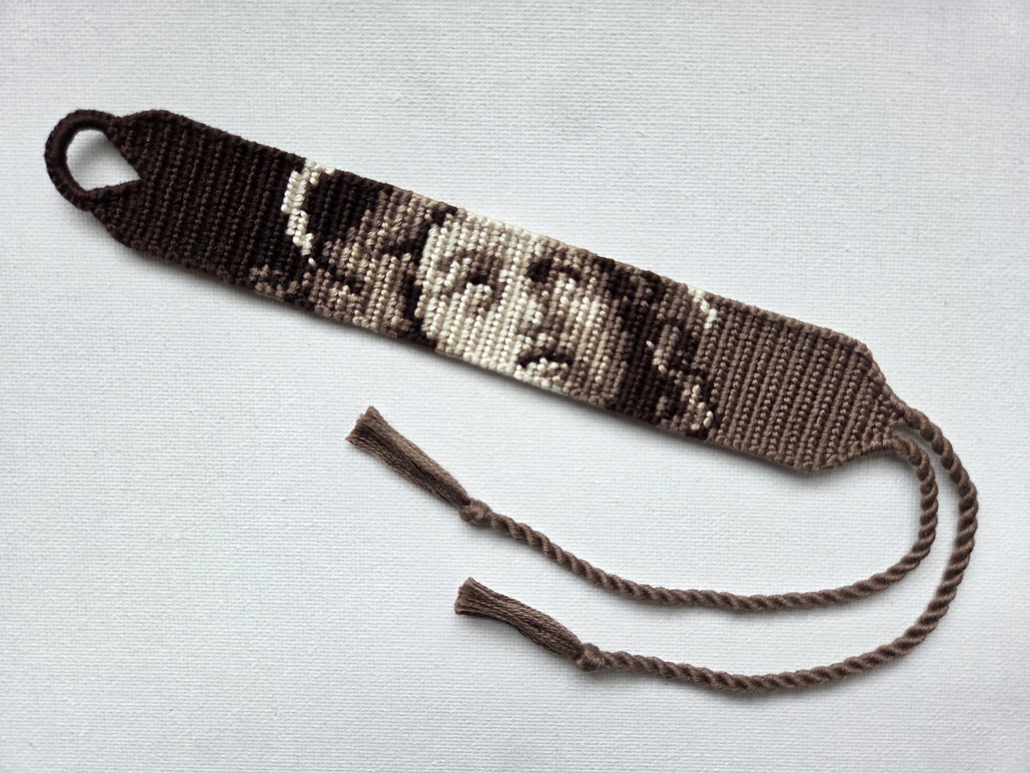 ライアページ Alpha pattern #122846 | BraceletBook