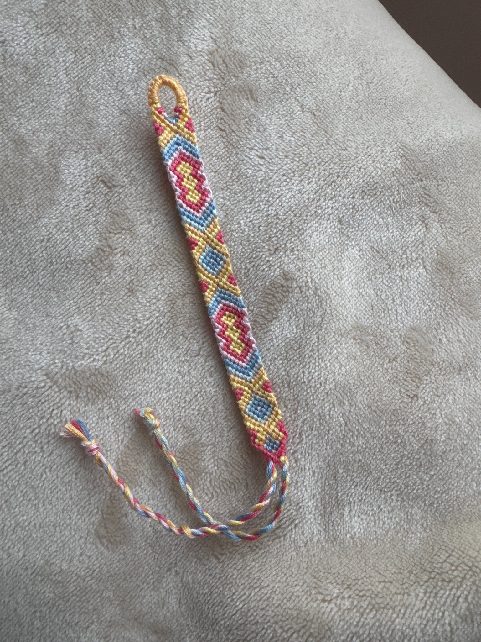 Normal pattern #157647 | BraceletBook