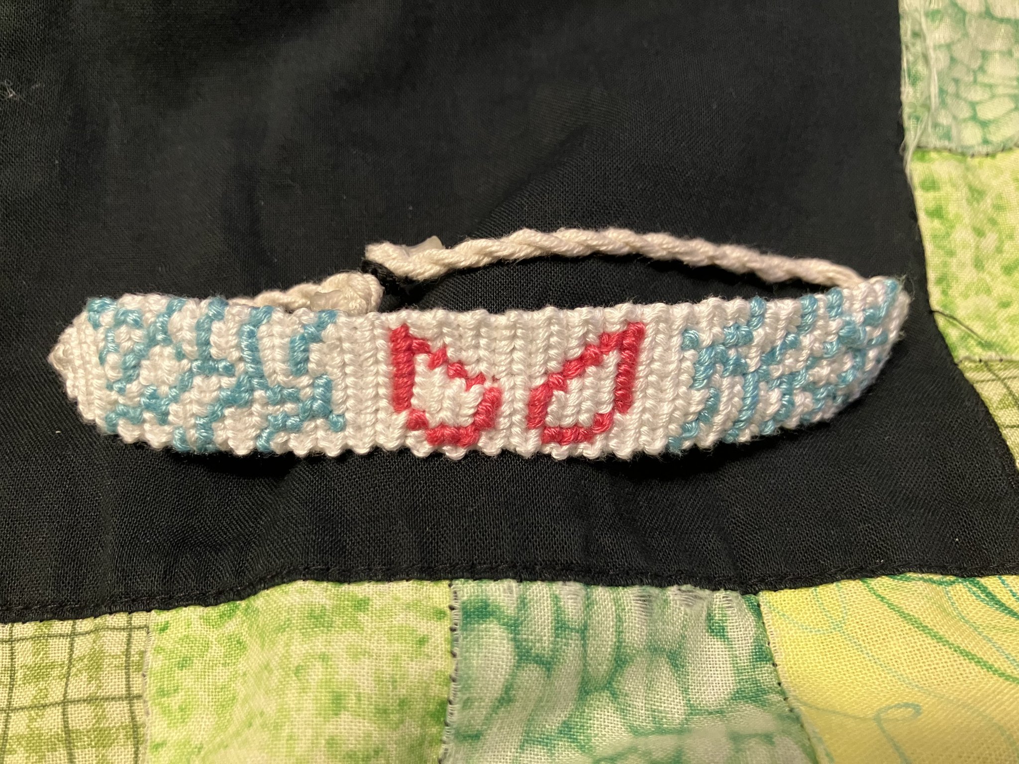 ◼︎まりこ◼︎ Alpha pattern #115686 | BraceletBook