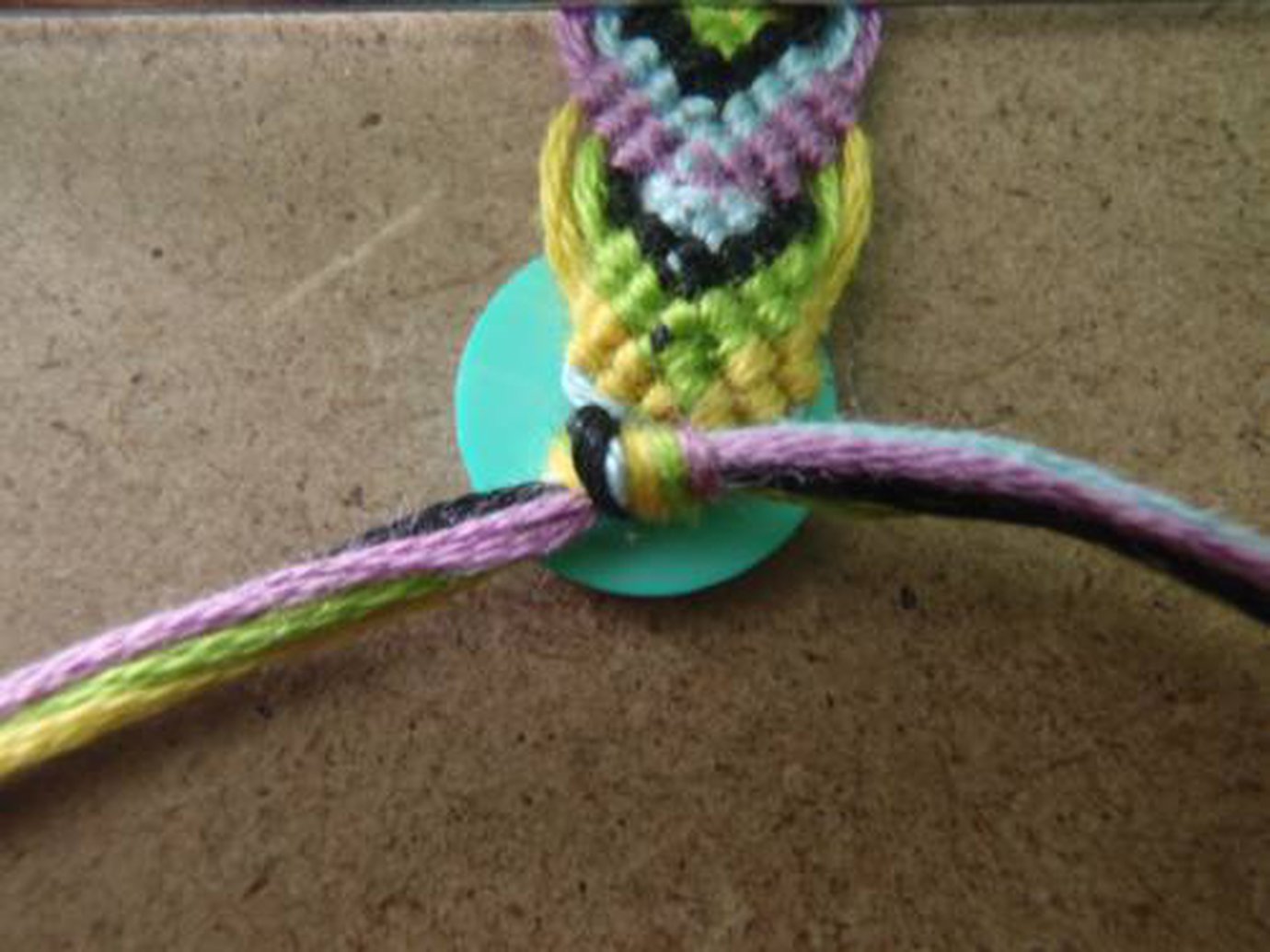 Ending bracelets with a button tutorial BraceletBook