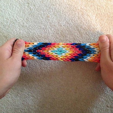 How to Make a Rainbow Loom Bracelet from an Alpha - Step 17