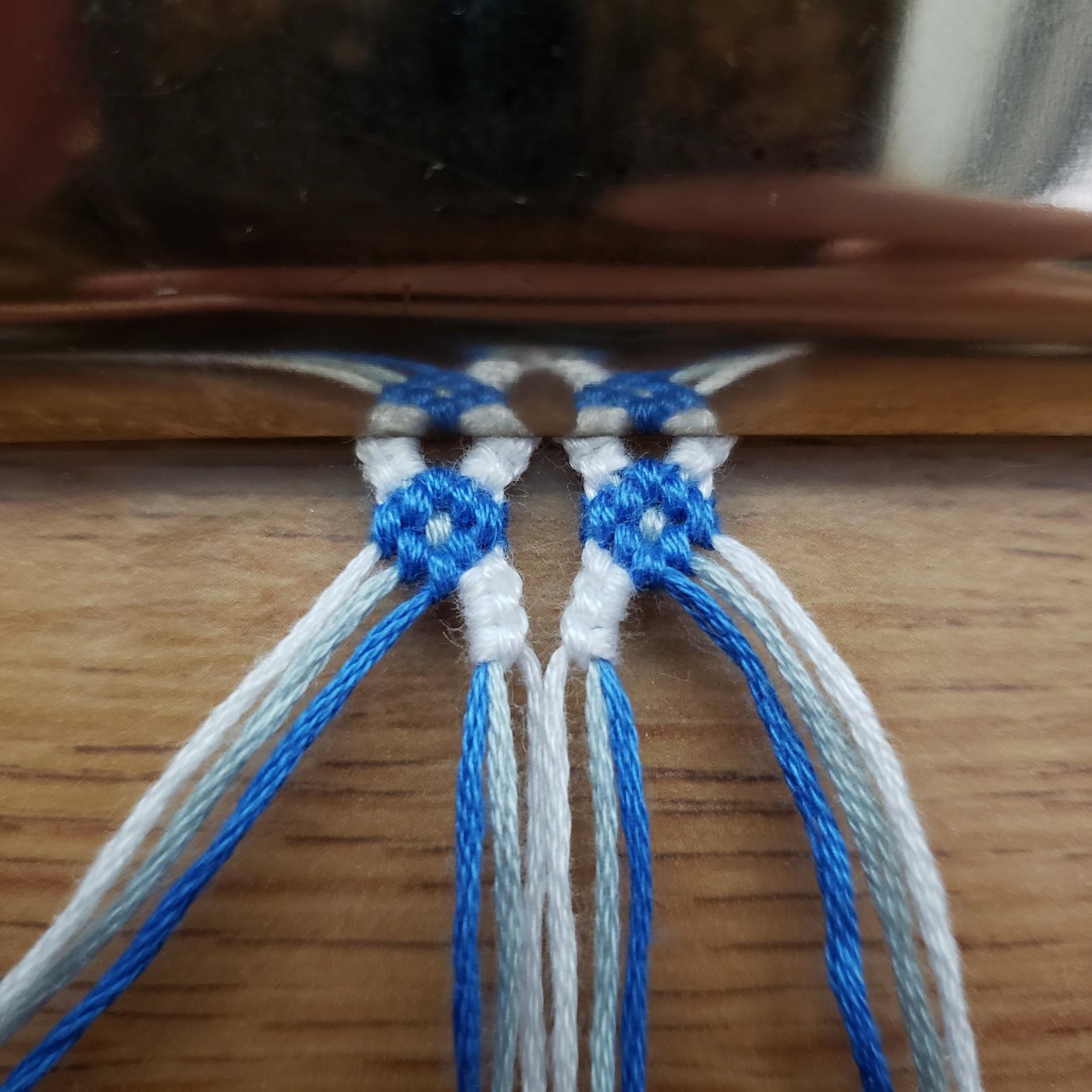 Double Daisy Chain Bracelet tutorial BraceletBook
