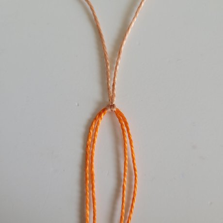 Pumpkin Chain Tutorial - Starting the Bracelet
