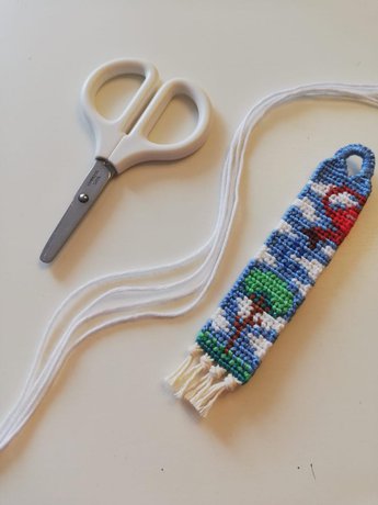 How To Make a Tassel On Your Bookmark! - Step 2