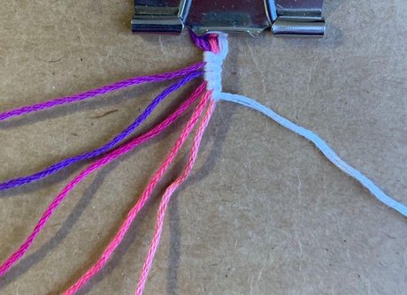 Triangle start with no loop or ties for normals - Step 1