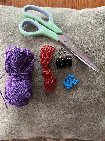 Beaded bracelet (beginner friendly) - Supplies: