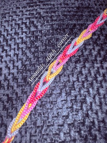 Woven Teardrop Bracelet Tutorial