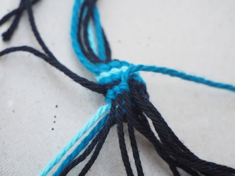 Pipe Knotting