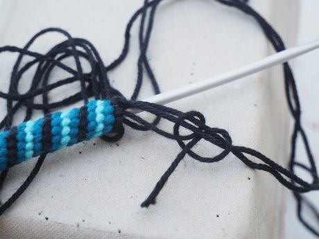 Pipe Knotting - Step 8: Finishing ending side